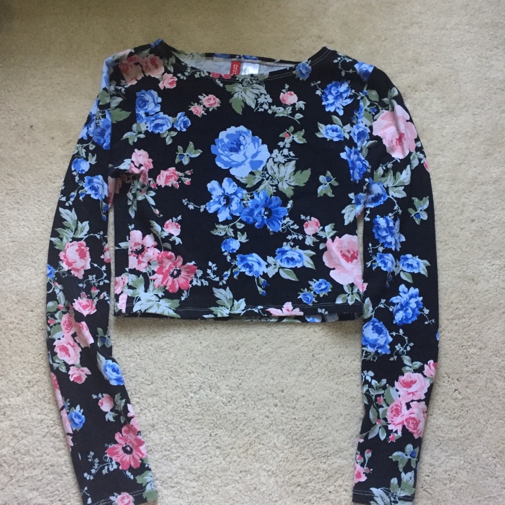 Floral black crop top